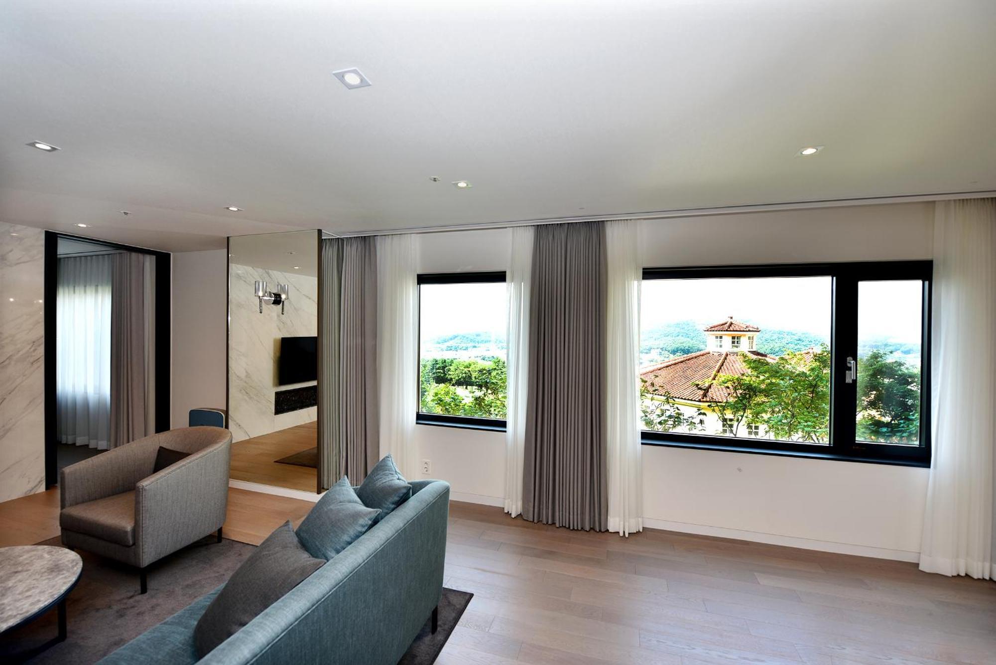 La Vie Dor Hotel And Resort, Trademark Collection By Wyndham Hwaseong Exterior foto